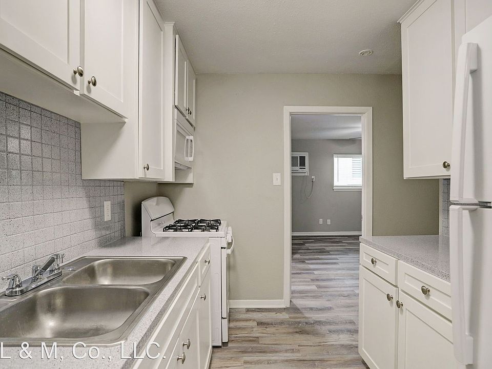 1st image of 4015 Bellefontaine St #5