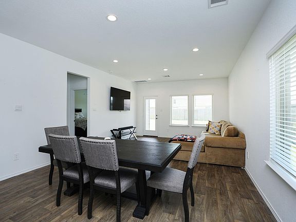 5th image of 14829 Cypress Hollow Dr