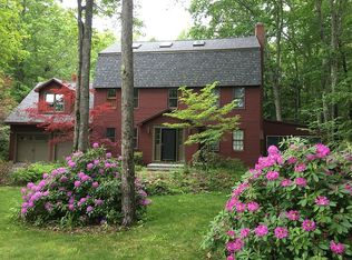 16 River Bend Cir, Exeter, NH 03833