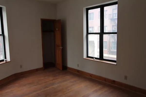 Rented by E and G Realty Group | media 25