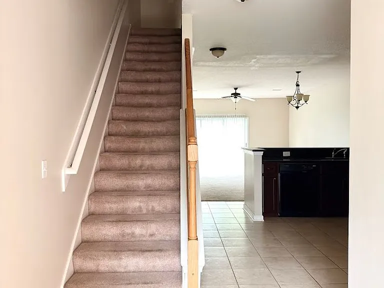 216 Inlet Reach Cir — Photo 2