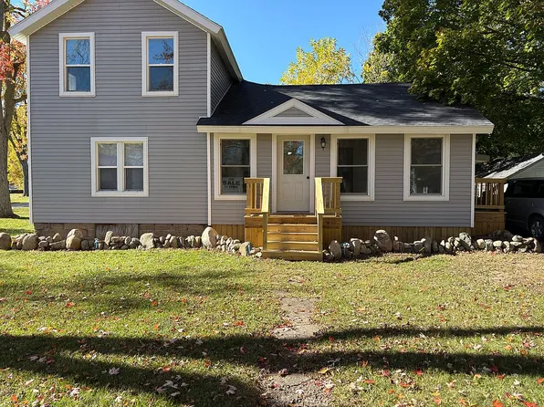 701 N Lansing St, Saint Johns, MI 48879
