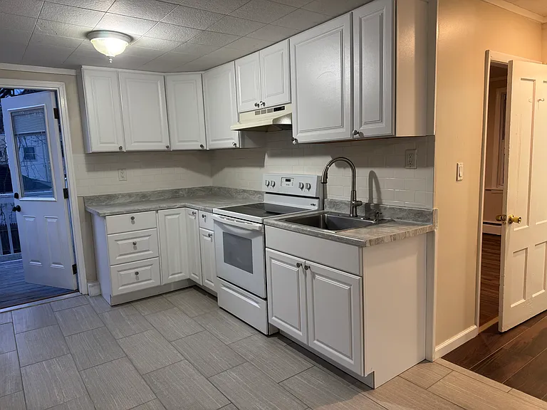 404 S Main St #2 — Photo 30