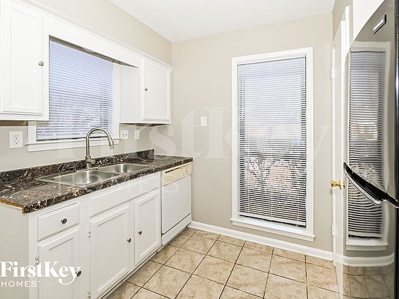 5th image of 4048 Oakbend Dr