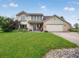 815 Hempford Pl, Fort Wayne, IN 46819