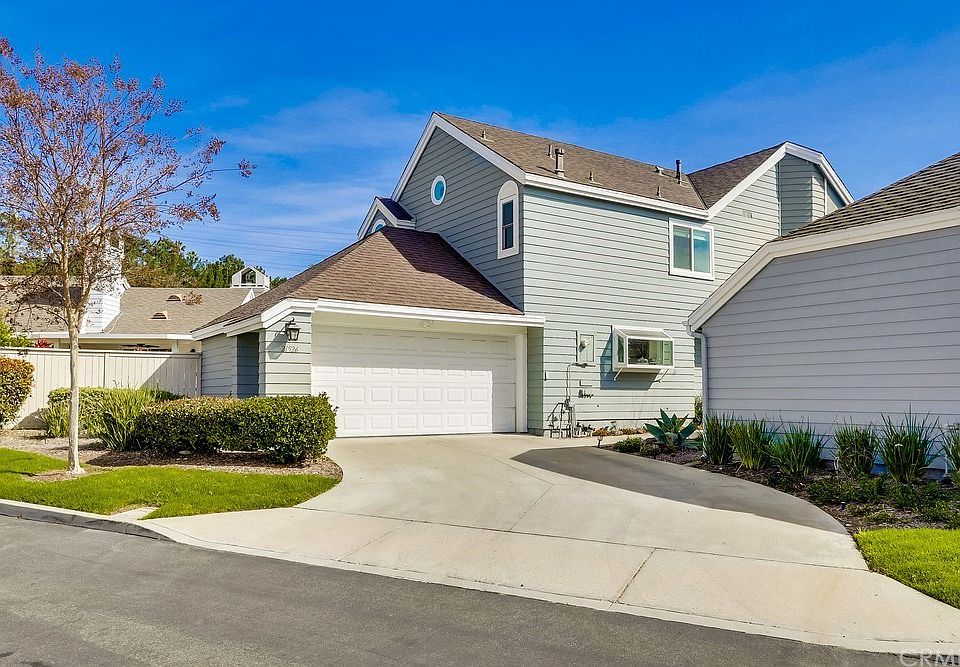 2nd image of 21526 Millbrook #150
