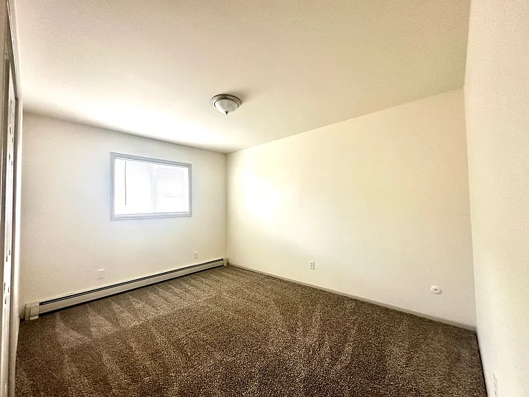 4338 N Chestnut St. — Photo 15