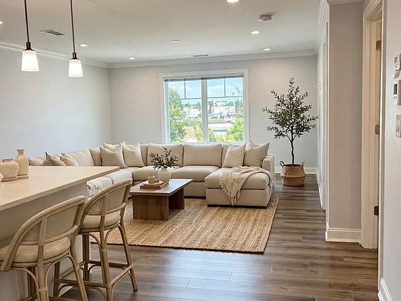 3rd image of 71A Legacy Blvd #210