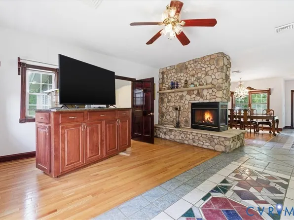 2680 Kiser Dr, North Prince George, VA 23860