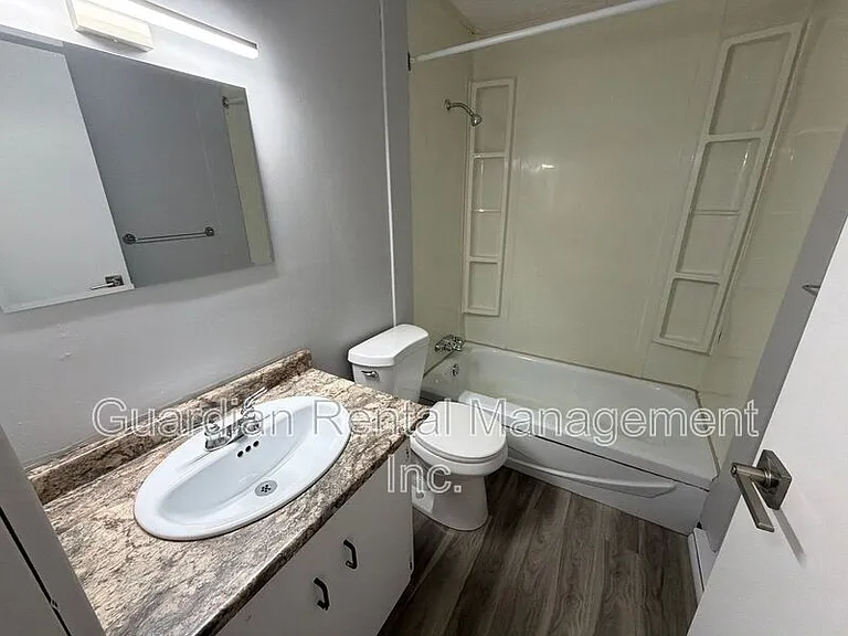140 Frederica St E #3 — Photo 9