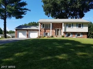8375 Albacore Ct, Pasadena, MD 21122