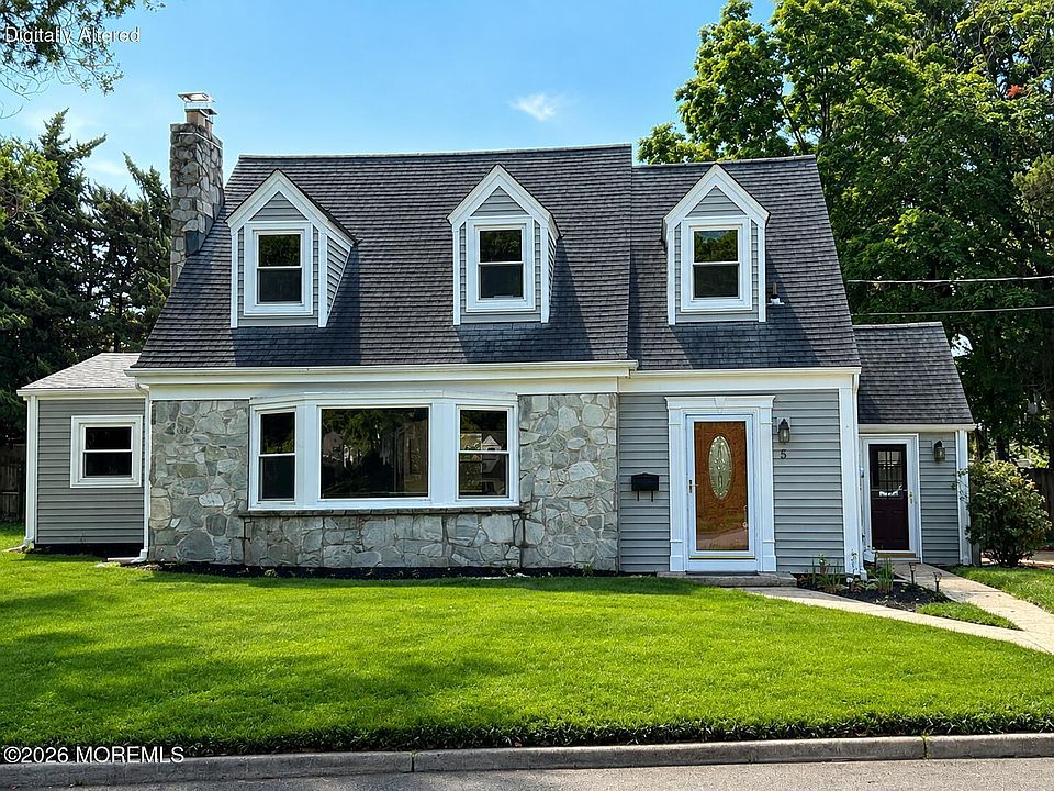 1st image of 5 Lincoln Cir W