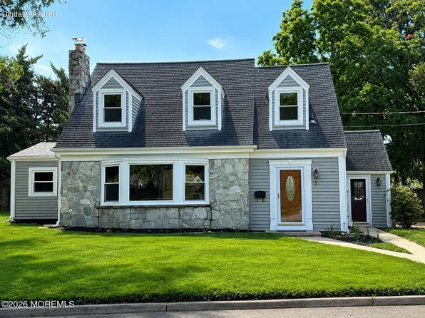 5 Lincoln Cir W, Red Bank, NJ 07701