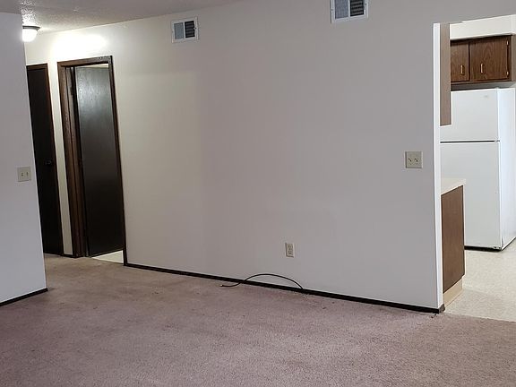 5th image of 6166 Normandy Dr APT 1