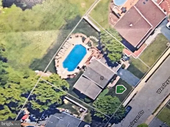 58 Wesleyan Dr, Hamilton, NJ 08690