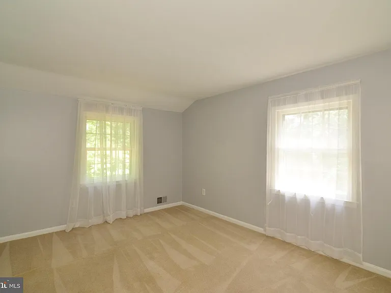 1317 Forestwood Dr — Photo 22