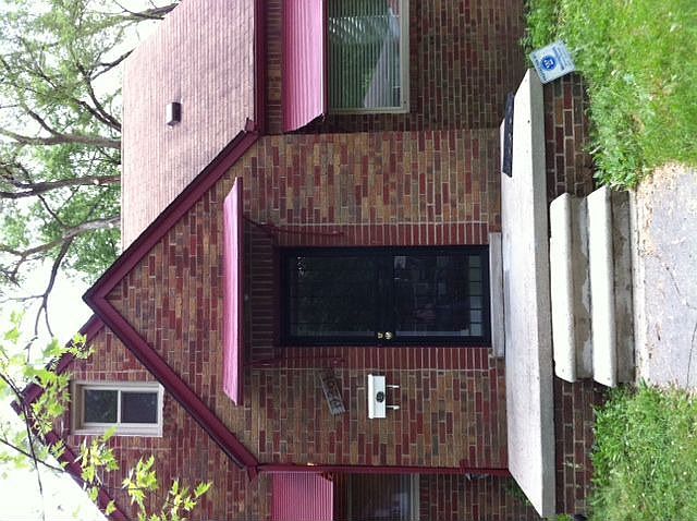2nd image of 19261 Grandview St