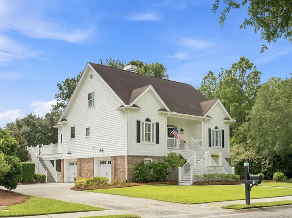 558 Island Walk E, Mount Pleasant, SC 29464