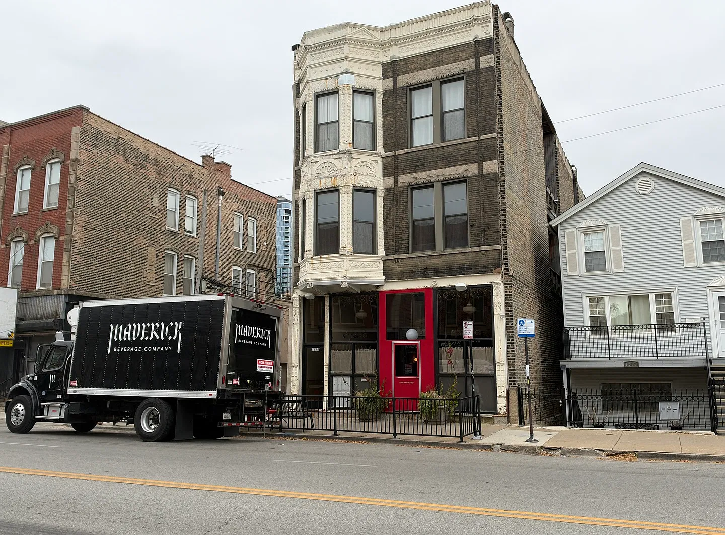 1 bed, $2,400 — Photo 1