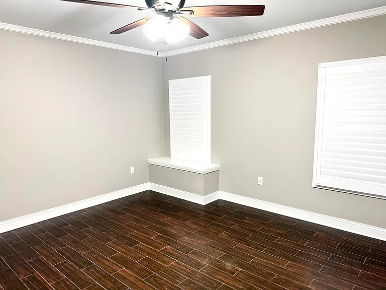 12105 Cameron Dr — Photo 41