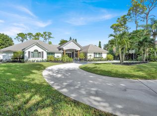13825 Greentree Trl, Wellington, FL 33414