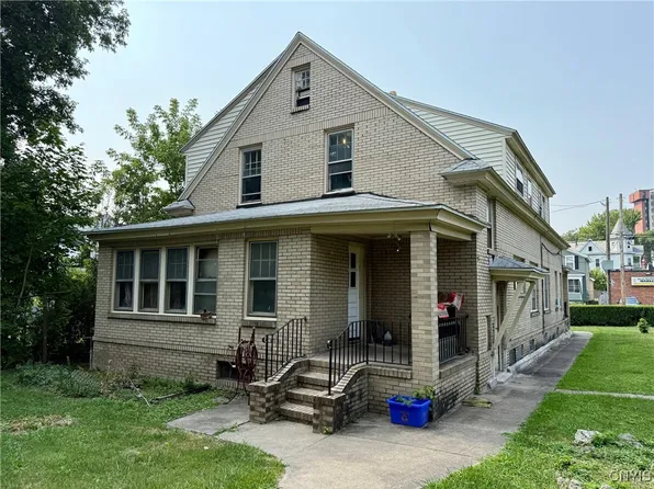 134 Gertrude St, Syracuse, NY 13203