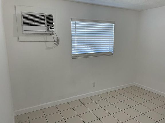 5th image of 1235 W 66th St APT 13