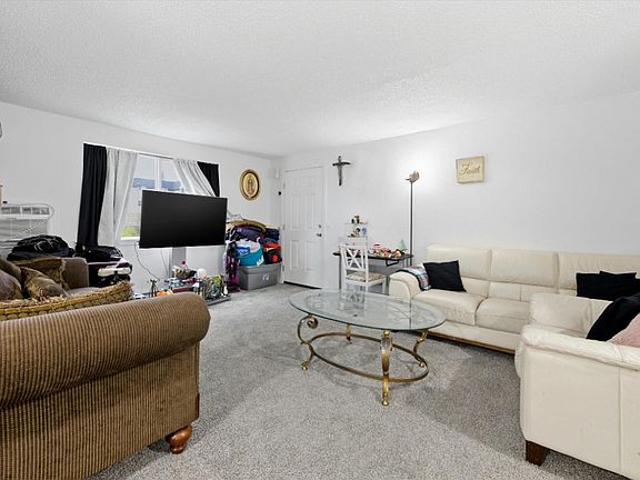 2nd image of 1416 W 14th Ave