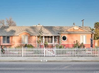 9742 Hayvenhurst Ave, North Hills, CA 91343