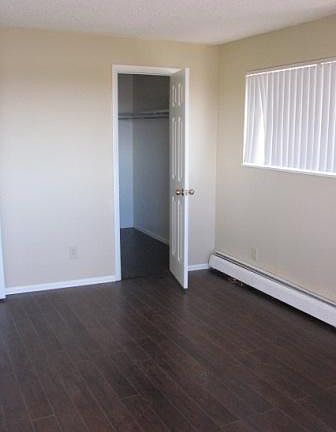 Large Master Bedroom with Large walk in Closet