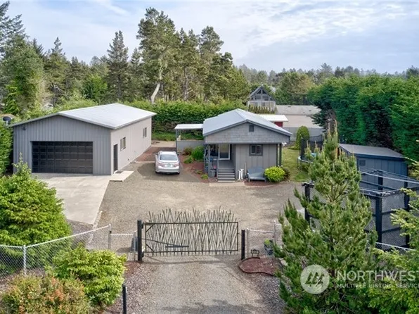 1514 227th, Ocean Park, WA 98640