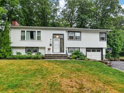 11 Geraldine Rd, Framingham, MA, 01701