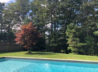 5 Marion Ln, East Hampton, NY 11937
