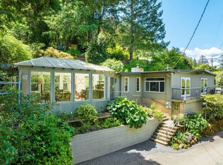 2494 River View Dr, Healdsburg, CA 95448
