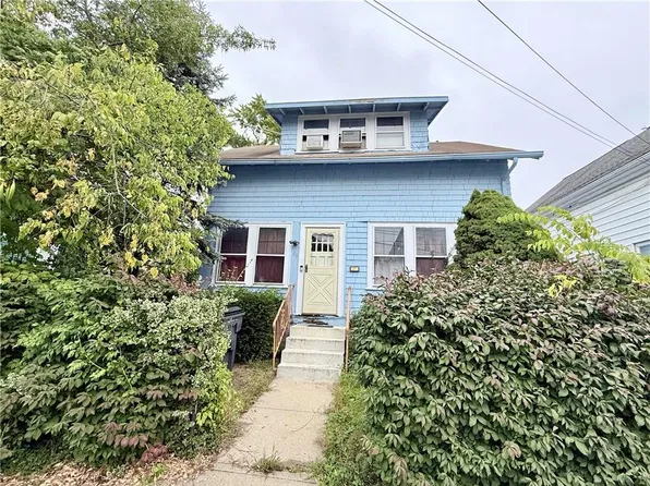 46 Alger Ave, Providence, RI 02907