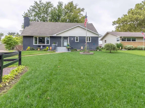 909 Evans St, Sloan, IA 51055