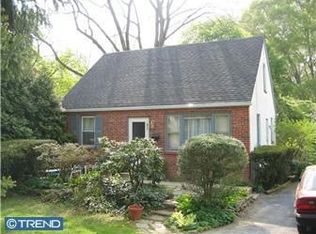 810 N Olive St, Media, PA 19063