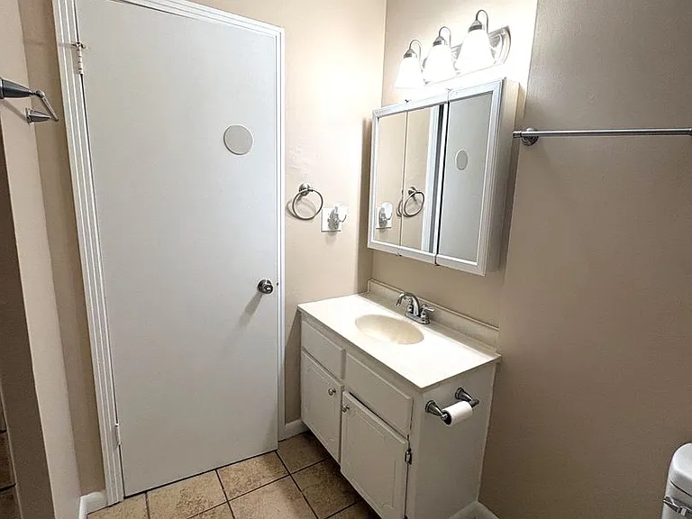 404 Carter Rd — Photo 10