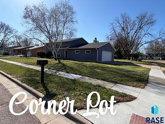 4th image of 6305 W Cheyenne Dr