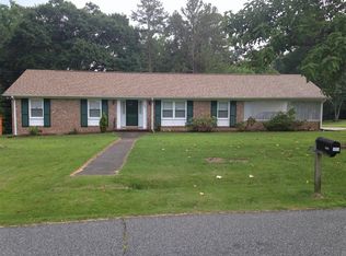 409 Confederate Cir, Taylors, SC 29687