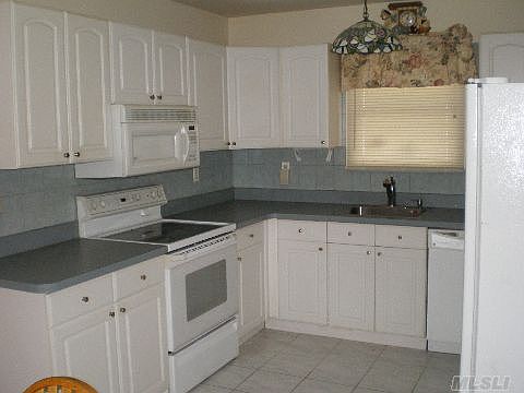 2nd image of 12 Strathmore Village Dr