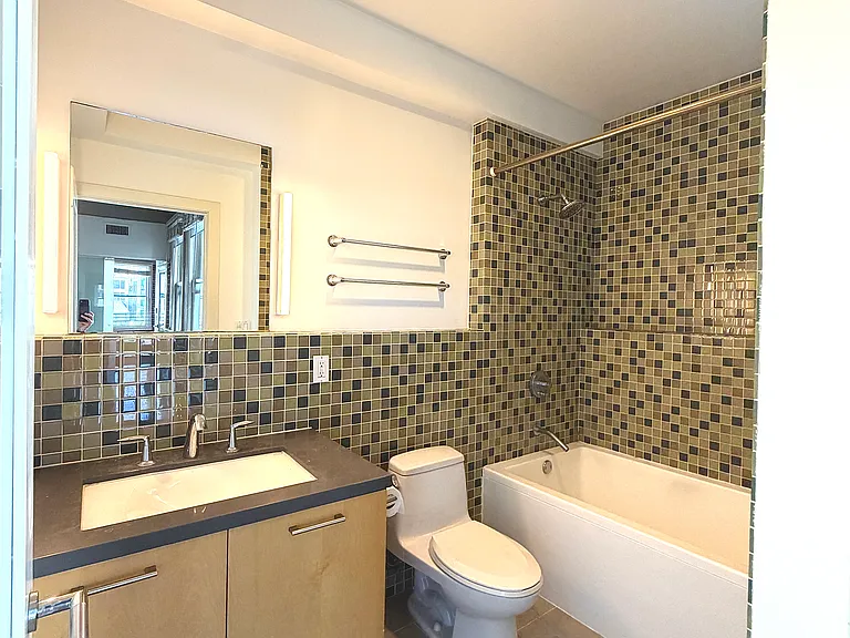 Great Republic Lofts — Photo 34