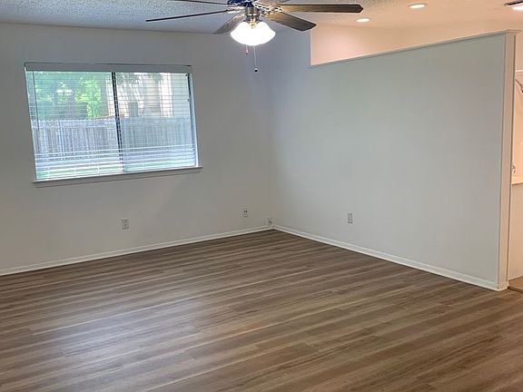 3rd image of 12810 Poquoson Dr