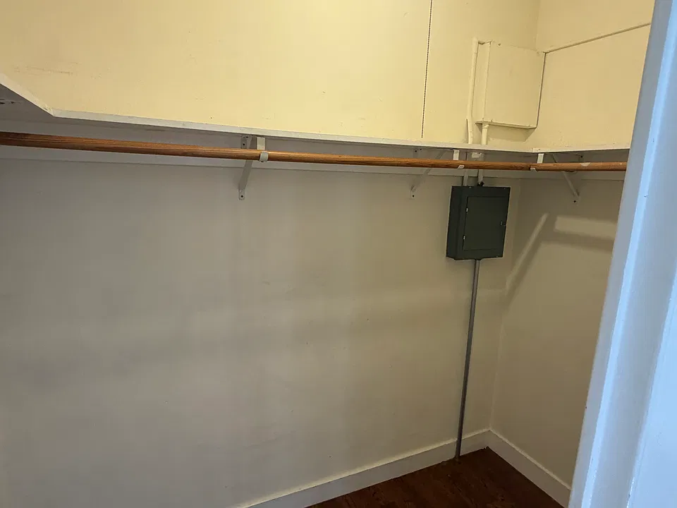 1575 Broadway #3
