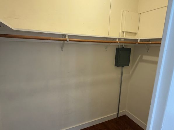 1575 Broadway #3
