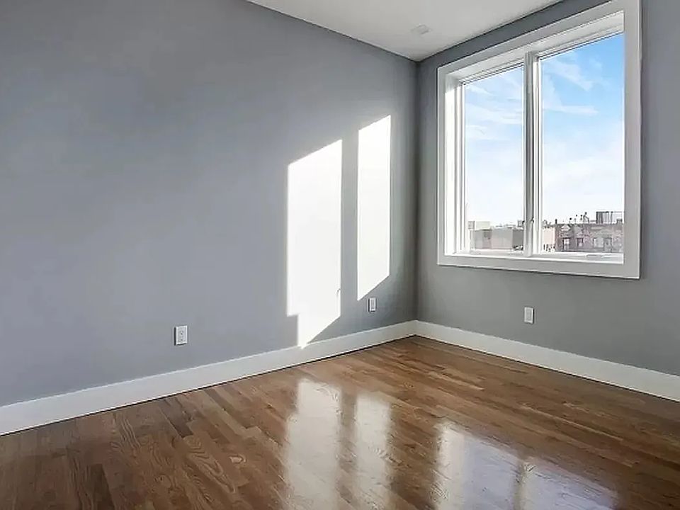 2nd image of 190 Powers St #5