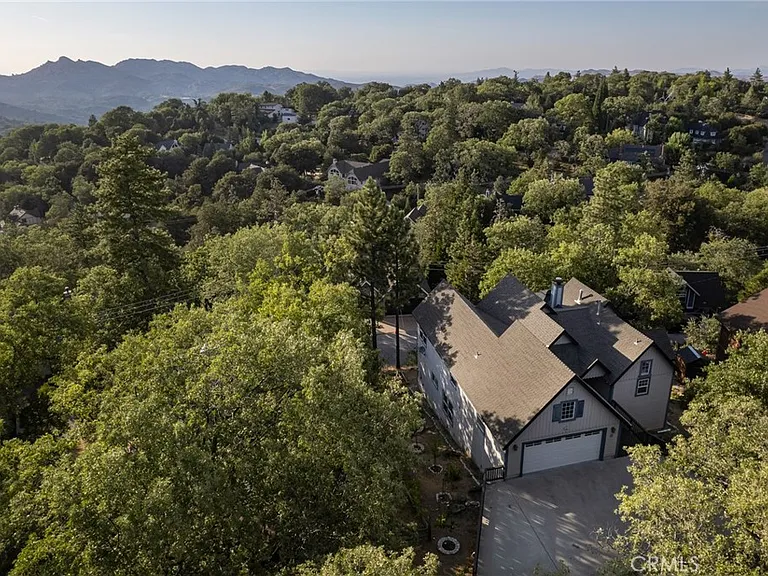1477 Sequoia Dr — Photo 22
