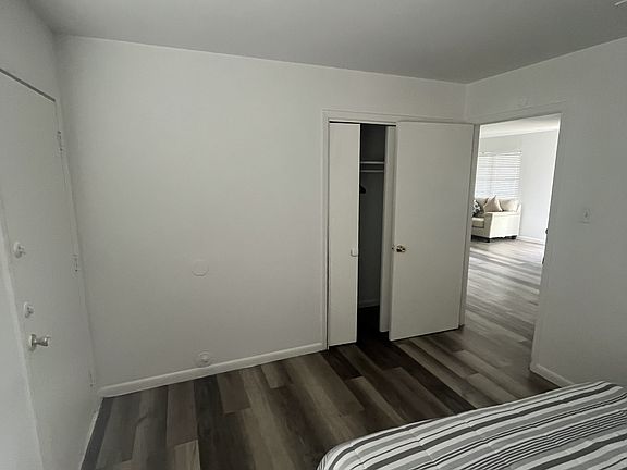 5th image of 416 N 12th St