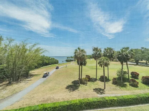 2616 Cove Cay Dr Unit 301, Clearwater, FL 33760