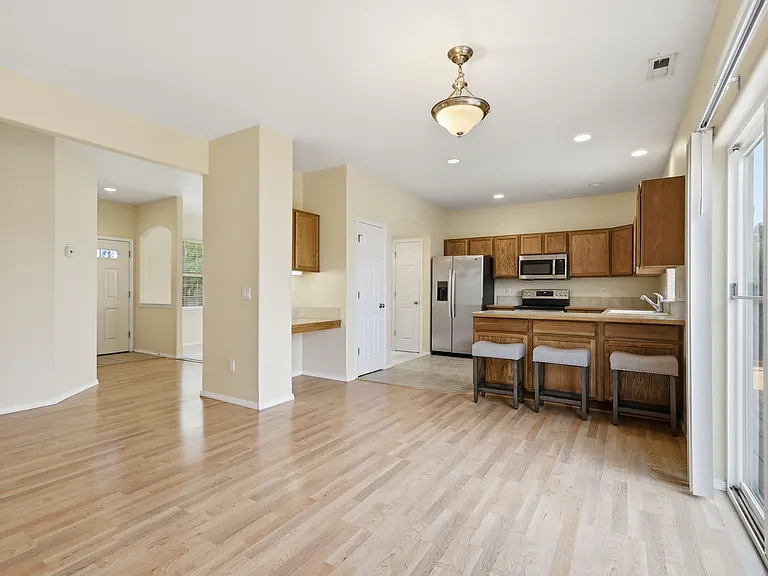 5604 Mehr Ave — Photo 17
